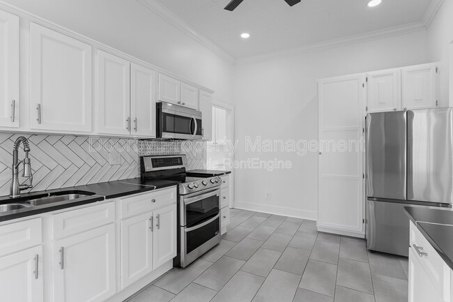 Photo - 1508 Bailey Ave Townhome