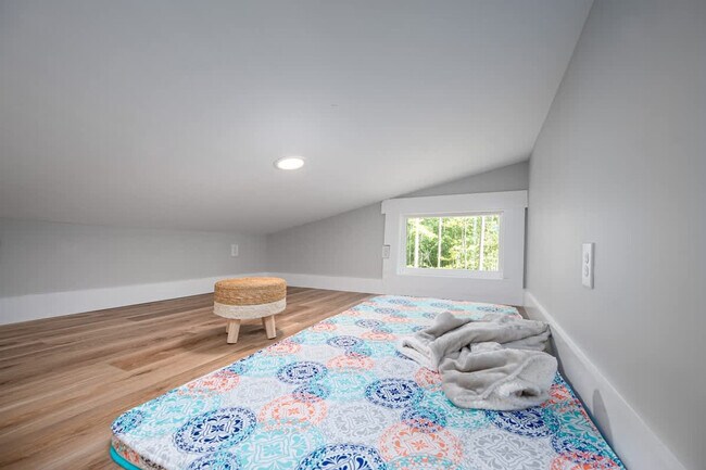 Foto del edificio - 288 Stone Wall Rd