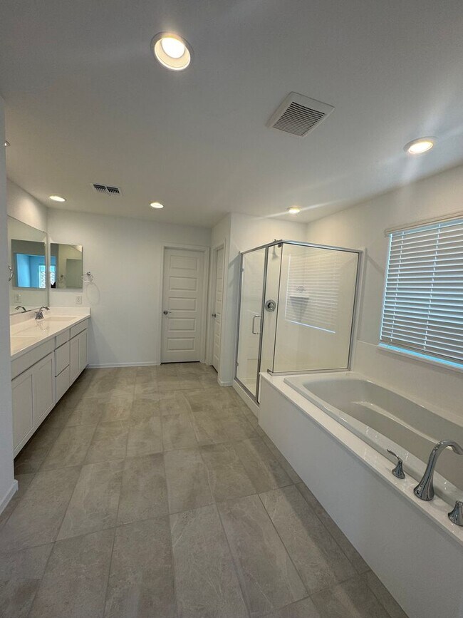 Building Photo - BRAND NEW HOME IN RANCHO MERCADO