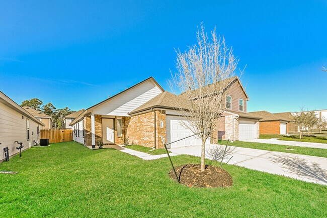 Foto del edificio - 2828 Briggs Dr