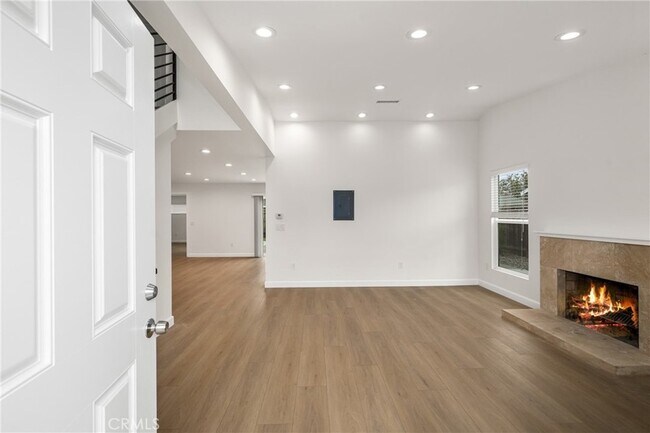 Foto del edificio - 9282 Winterwood Cir