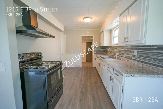 Foto del edificio - 1215 E 38th St