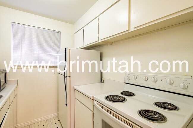 Foto del edificio - 1418-1426 S. 1100 E. - 1S