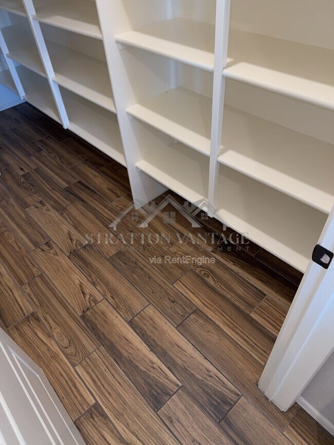 Foto del edificio - 7039 N 84th Ave
