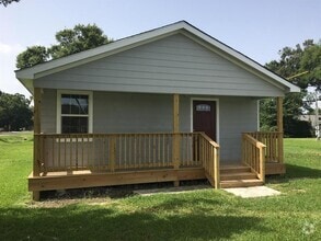 Building Photo - 412 Stowell St