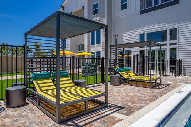 Poolside Cabanas - The Levi