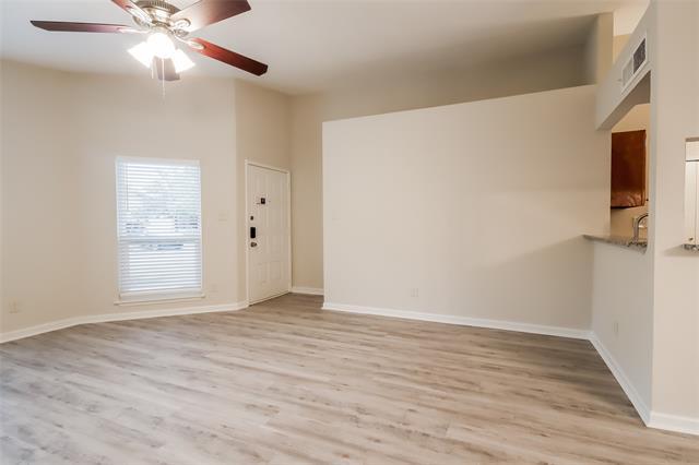 Foto del edificio - 2905 Forest Creek Dr