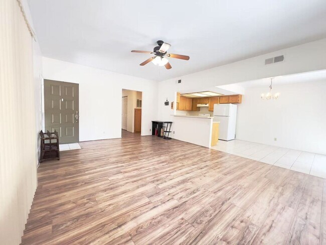 Building Photo - 1855 Plum Ct