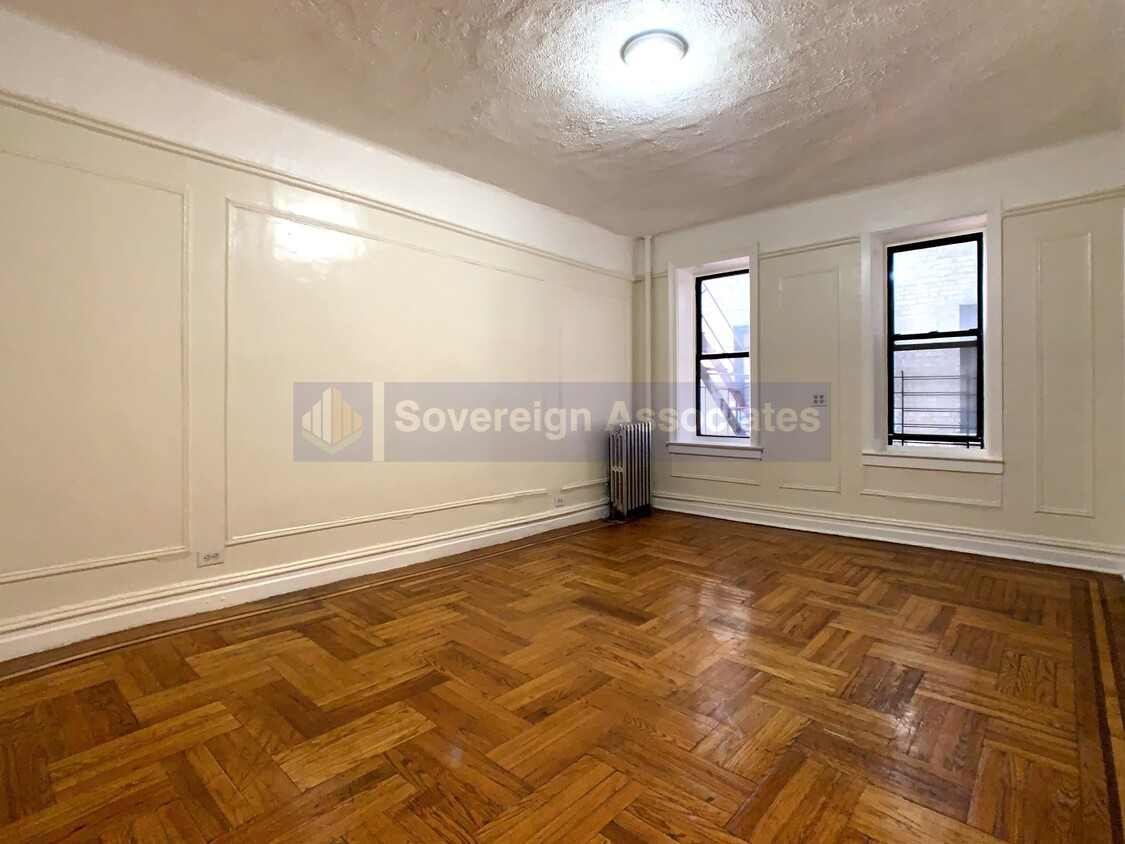 Foto principal - 114-116 West 238th Street