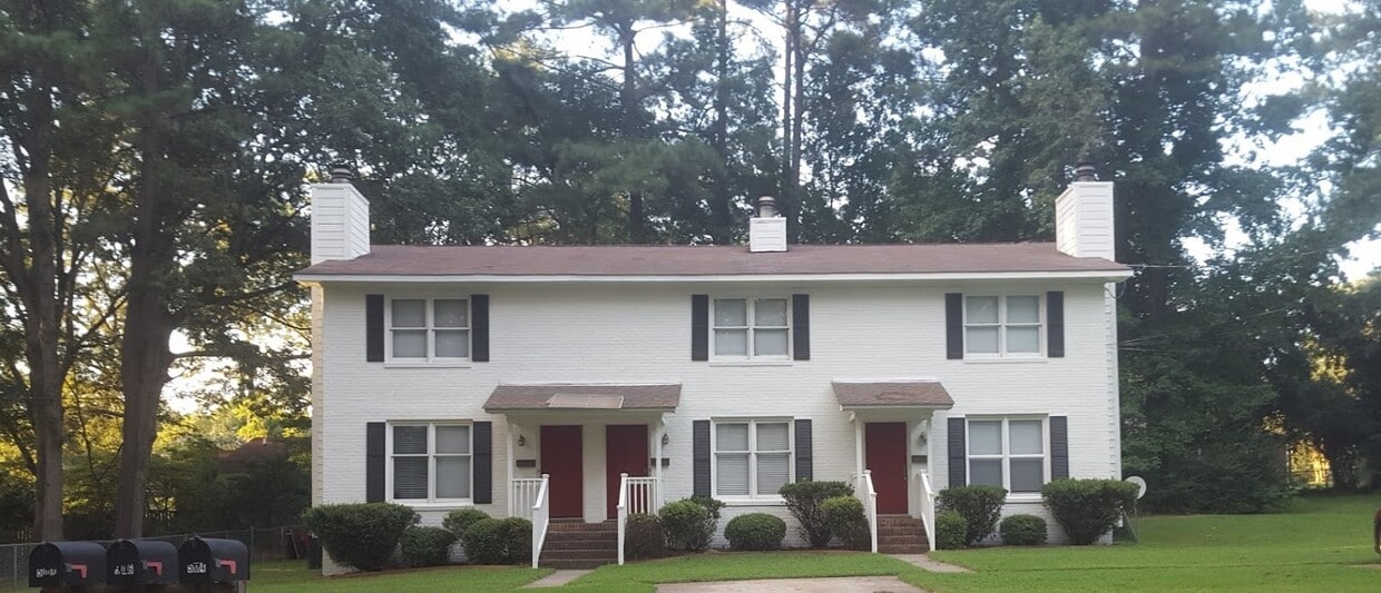 Primary Photo - 506 Ridgecrest Rd