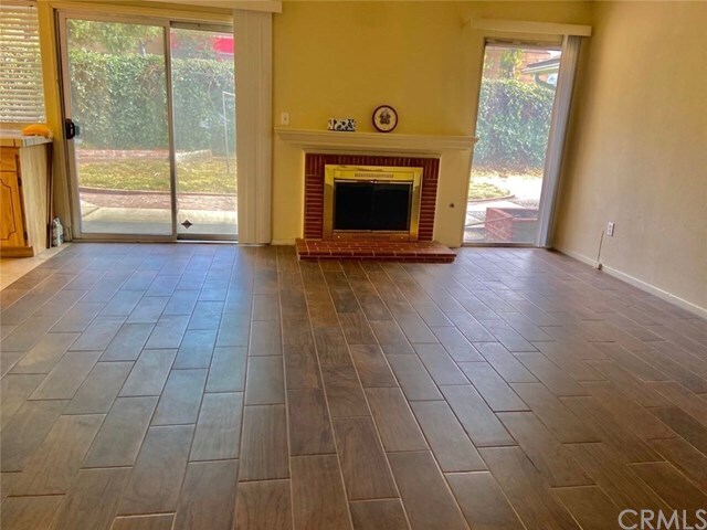 Foto del edificio - 17170 Ridge Park Dr