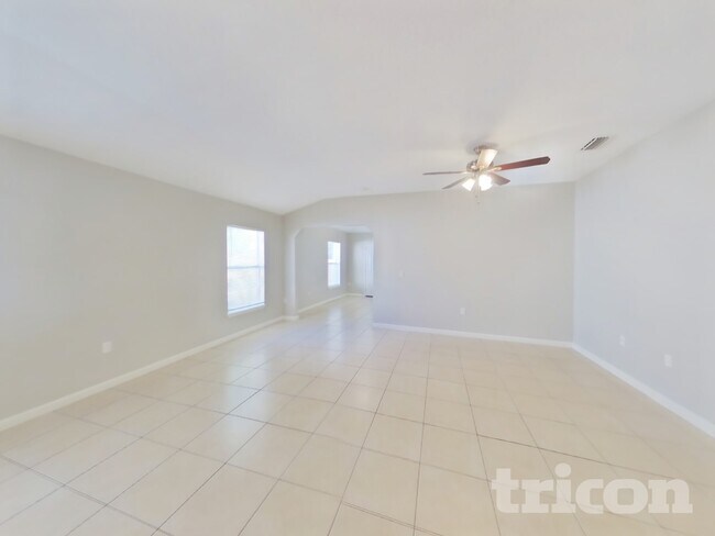 Foto del edificio - 5555 Village Pond Cir