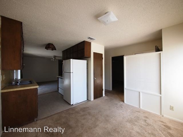 Foto del edificio - 2225 Wheeler Ave