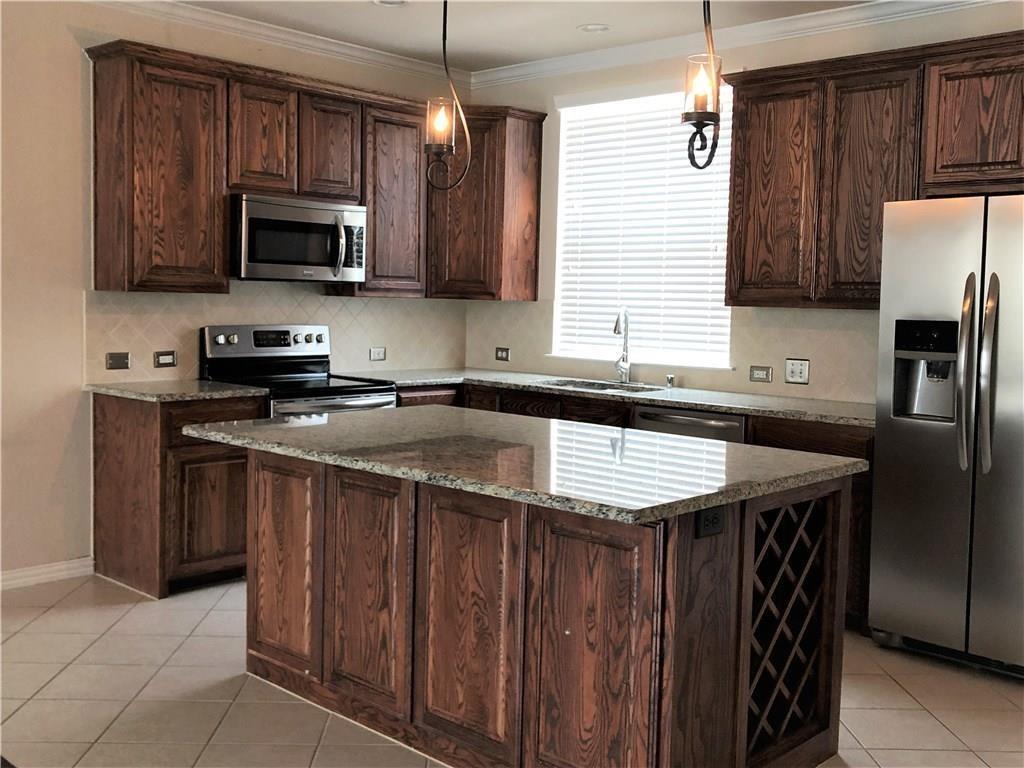 Primary Photo - 2500 Rockbrook Dr