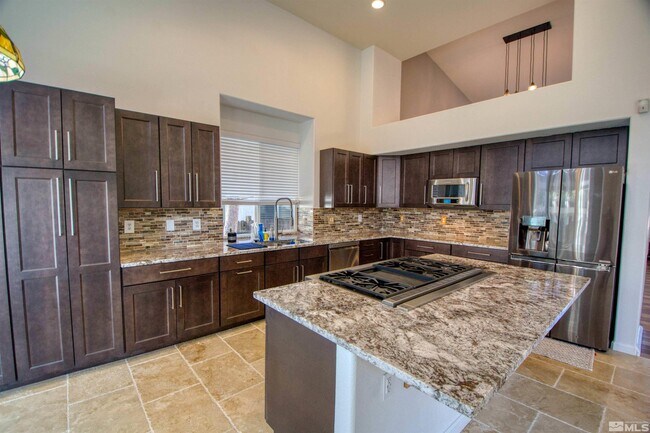 Foto del edificio - 4794 Village Green Pkwy