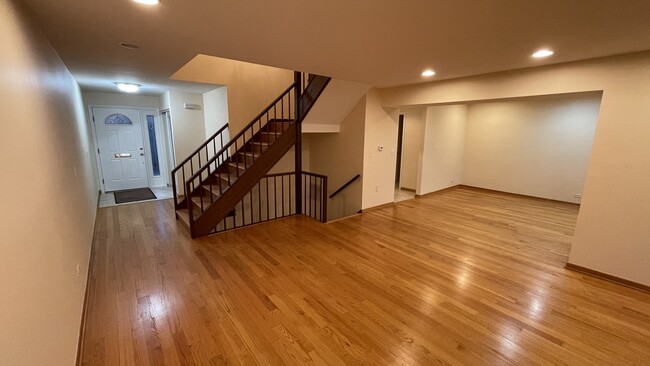 Foto del edificio - 1723 Wildberry Dr