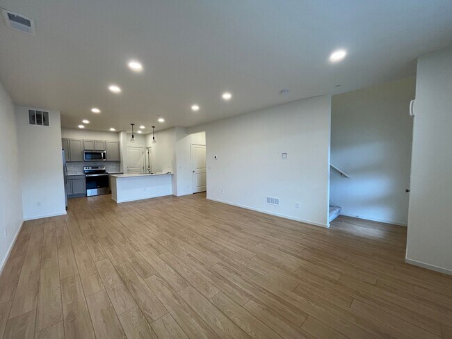 Foto del edificio - Beautiful Newer Build Townhome in Greeley