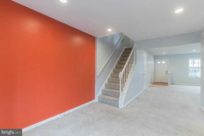 Building Photo - 3667 Stewart Ln