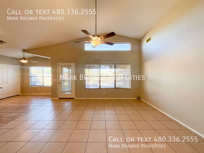 Building Photo - 9446 E Olla Ave