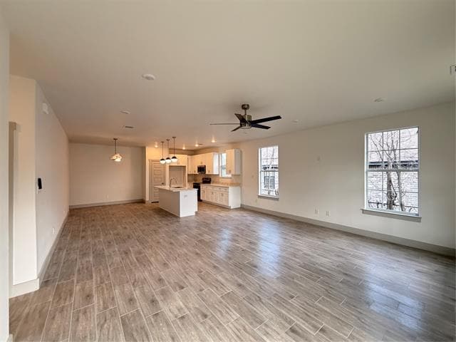 Building Photo - 5154 Charlene Dr