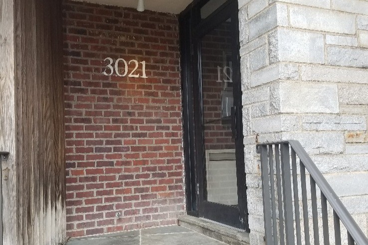 Primary Photo - 3021 Edwin Ave