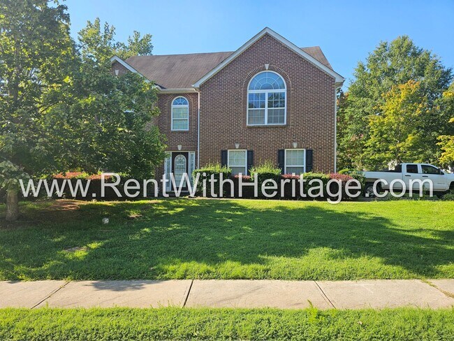 Foto del edificio - WOW!!....AMAZING BRICK FRONT HOME/ UPGRADE...