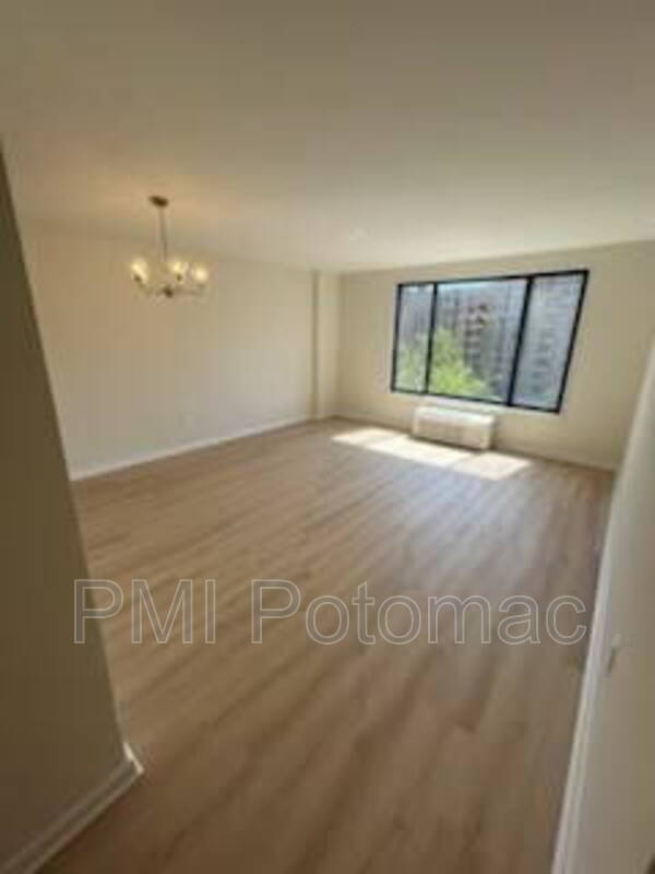 Photo - 2501 Calvert Street Northwest Apartment