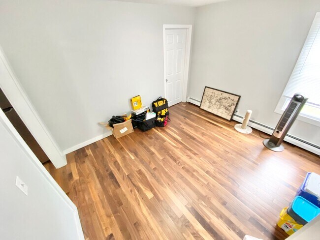 Foto del edificio - 89 Pitkin St