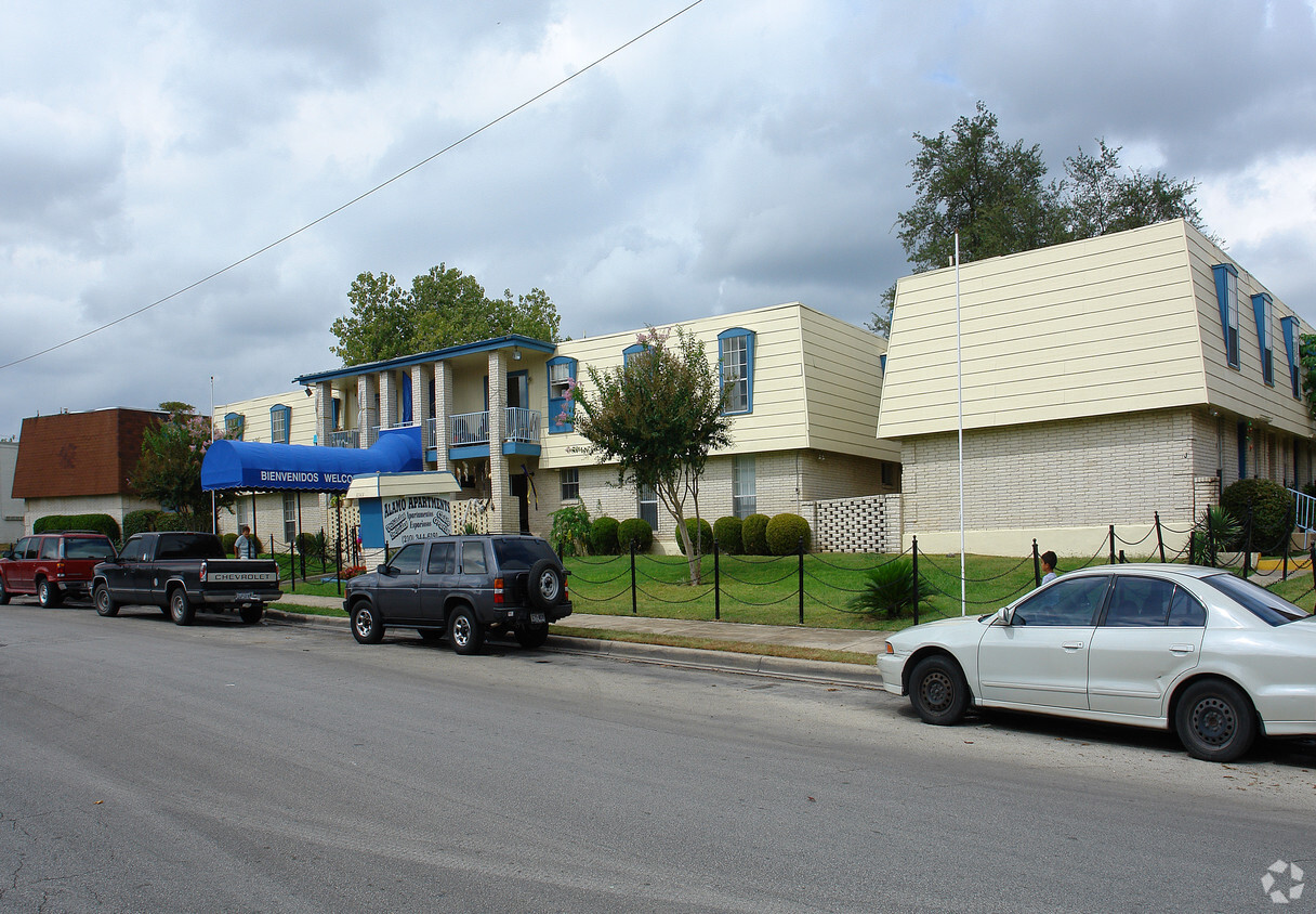 Primary Photo - Alamo Apartments