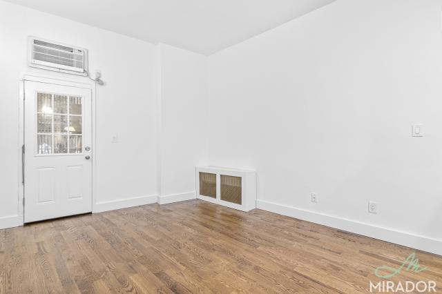 Primary Photo - 1 bedroom in New York NY 10021