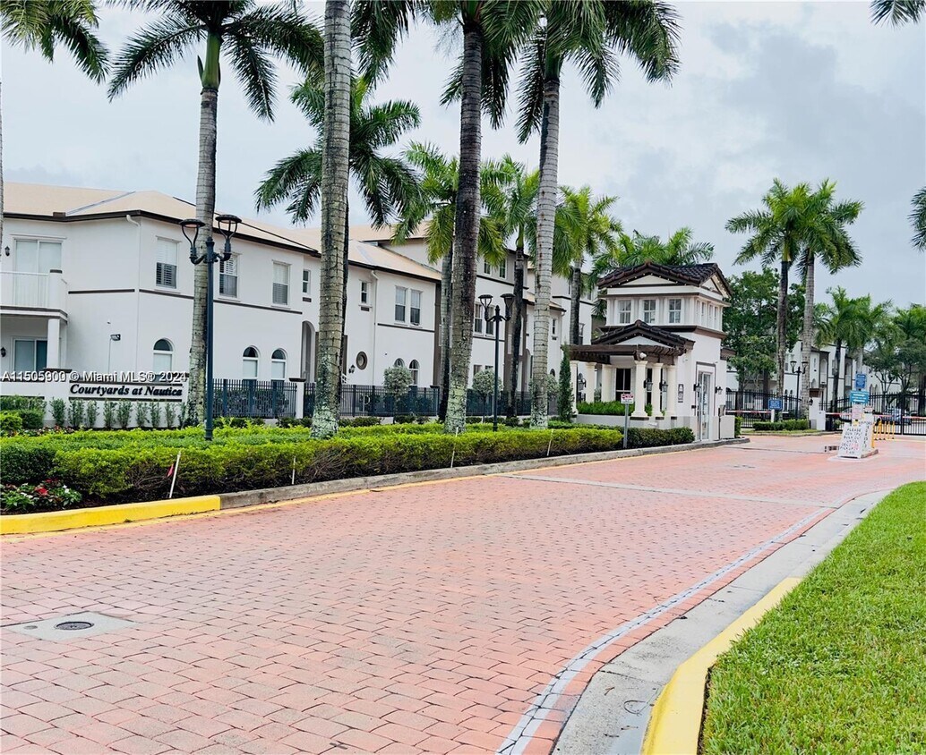 Primary Photo - 4331 SW 160th Ave
