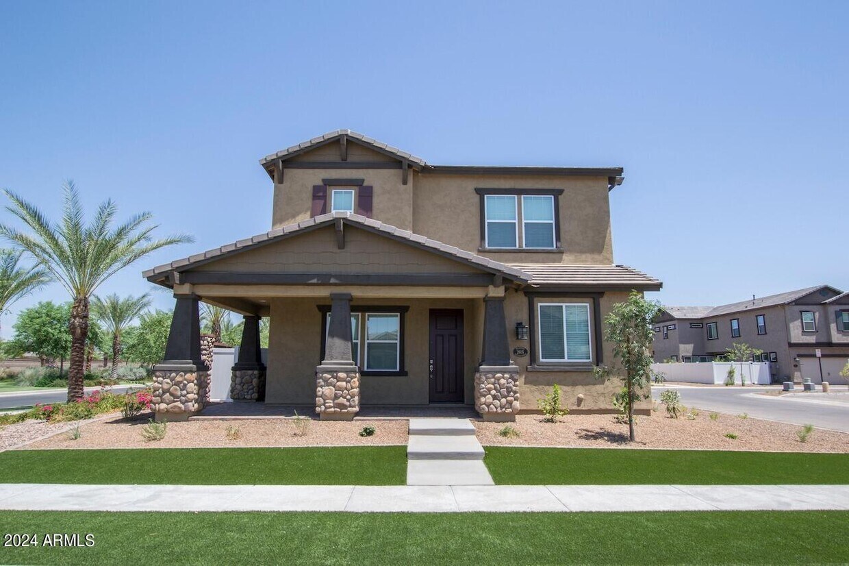 Foto principal - 2605 S 106th Way