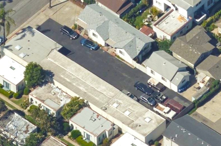 Aerial Photo - 211 W De la Guerra St