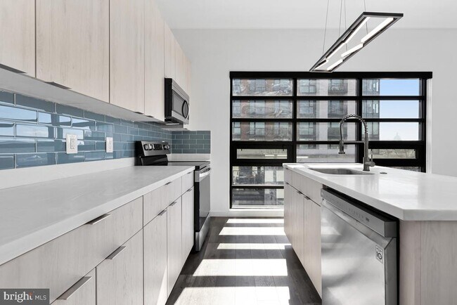 Foto del edificio - 506 H St NE