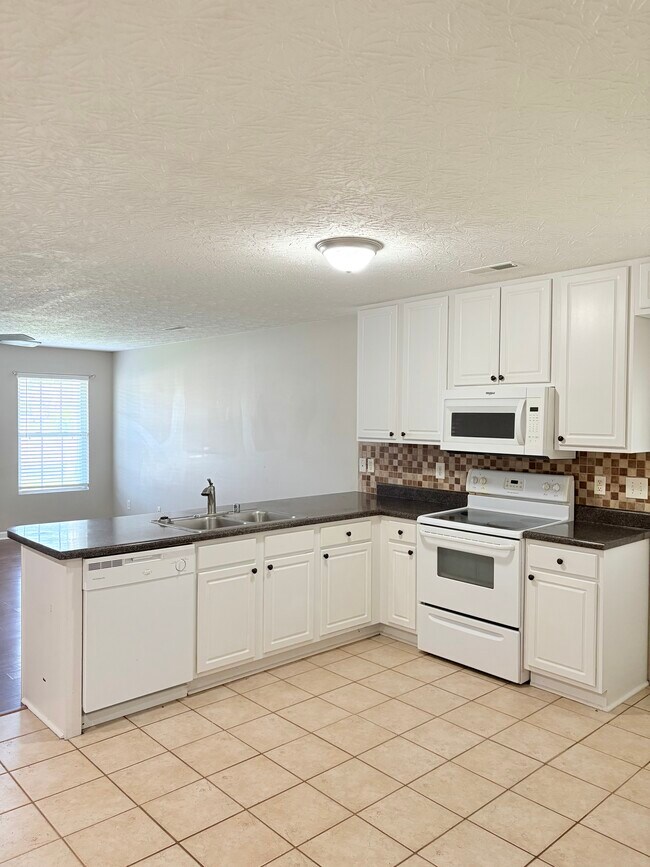 Foto del edificio - 436 Catalpa Cir