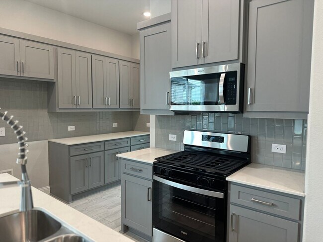 Building Photo - 3104 Ferrero Ln