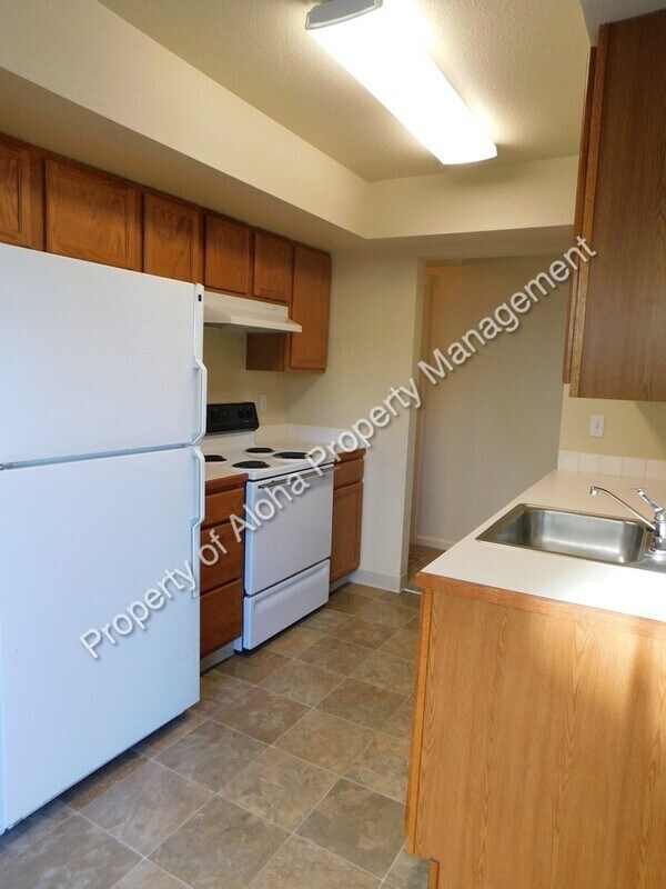 Foto del edificio - 5668 W Bloom St