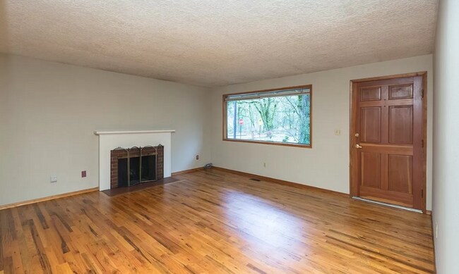 Foto del edificio - *$1000 off first month of rent* Charming M...