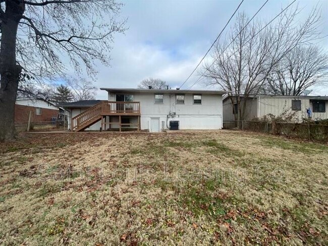 Building Photo - 1436 Cove Ln