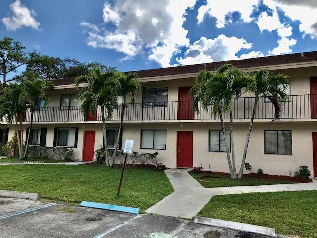 Foto principal - 500 Nottingham Cir