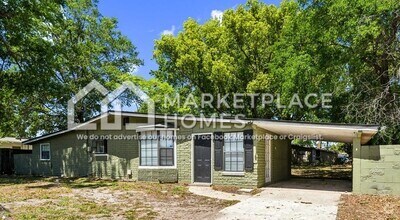 Building Photo - 7711 Lazeau Dr
