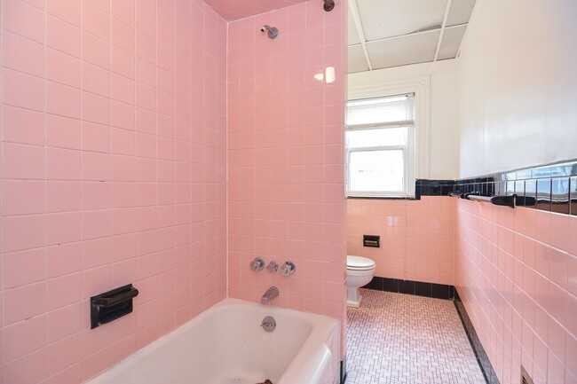 Foto del edificio - 923 Beacon St