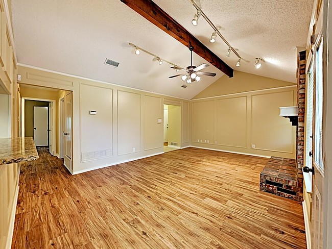 Building Photo - 7704 Partridge Dr