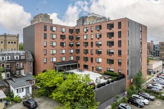 Building Photo - Curio 269