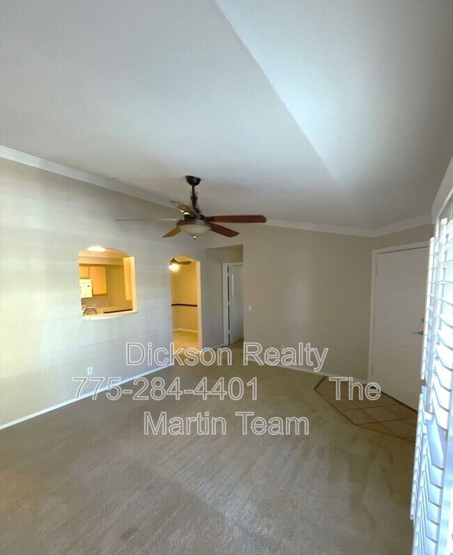Foto del edificio - 6850 Sharlands Ave.