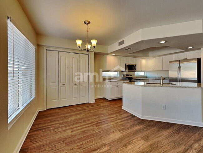 Foto del edificio - 22028 W Morning Glory St