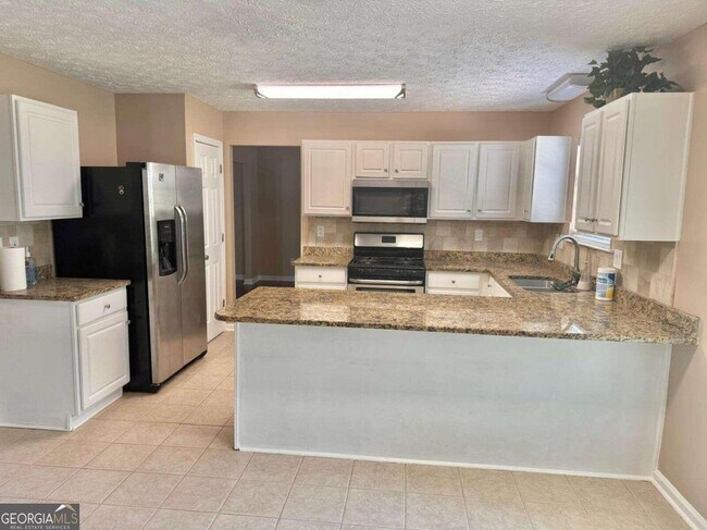 Building Photo - 1349 Sydney Pond Cir NW
