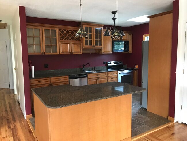 Foto del edificio - 363 Cedarhurst St