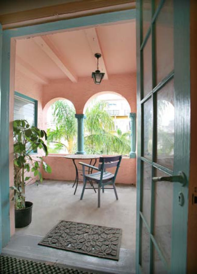 Foto del porche - 235 Majorca Ave
