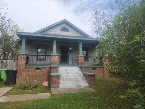 Building Photo - 509 E Cabarrus St